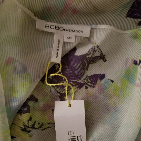 BCBGeneration Sheer Open Front Kimono M/L - Picture 5 of 6